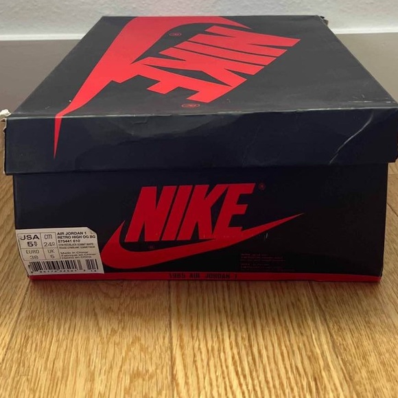 AIR JORDAN 1 RETRO HIGH OG BG “BRED TOE” - Picture 6 of 6